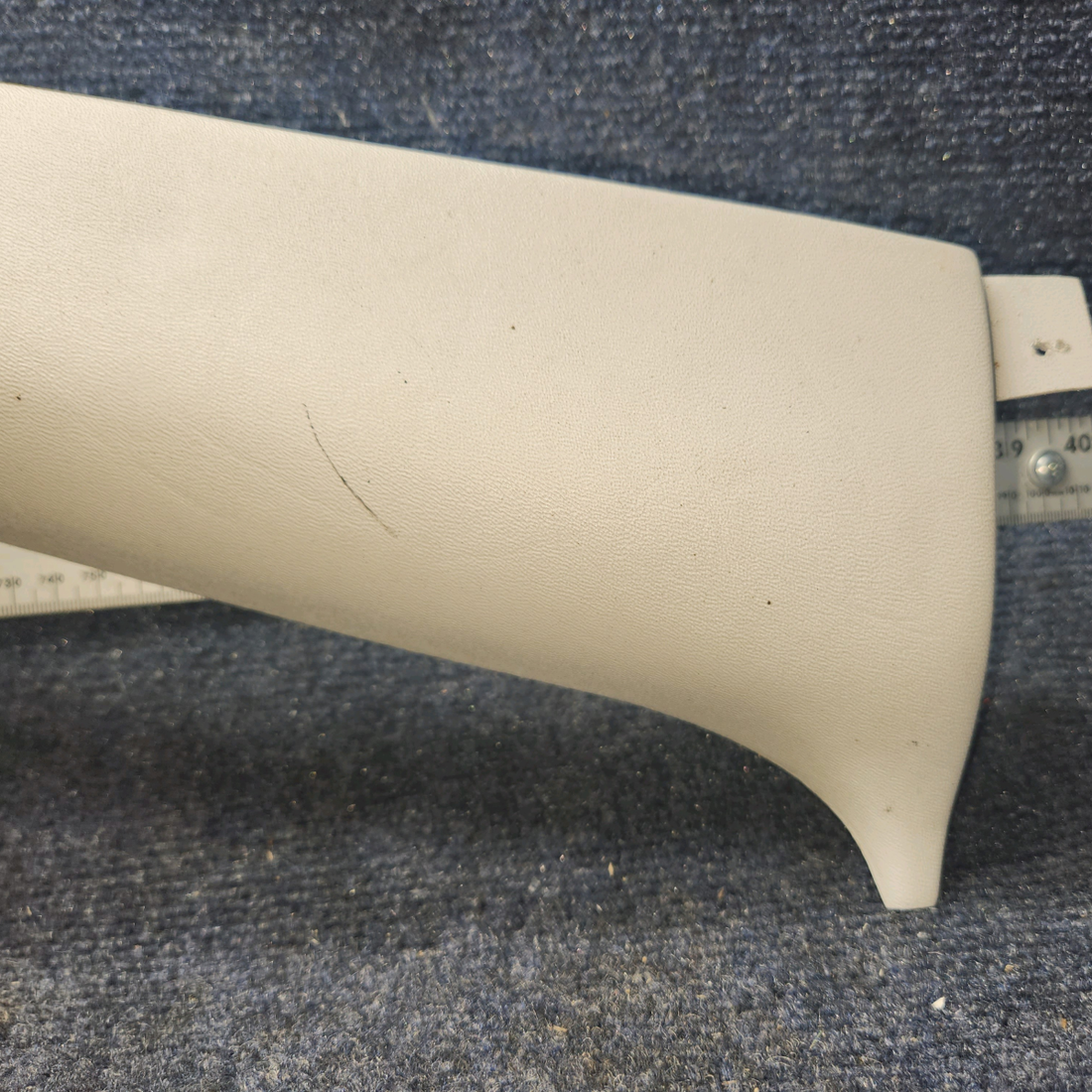 Used aircraft parts for sale, 0515026-20 Cessna 172RG Door Post Trim RH