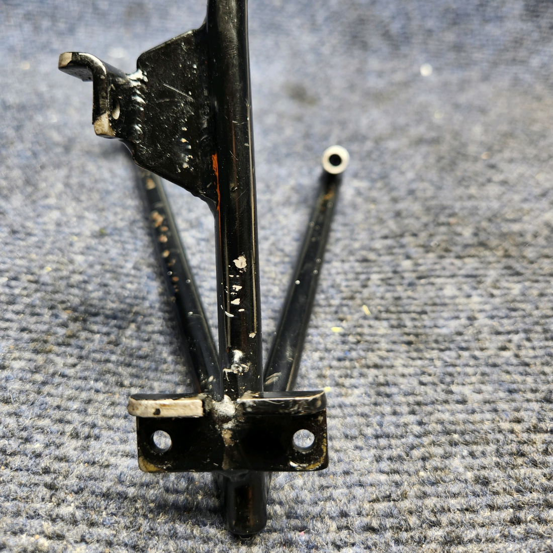 Used aircraft parts for sale, 35379-000 PIPER PA28-161 Warrior III ENGINE CONTROLS SUPPORT