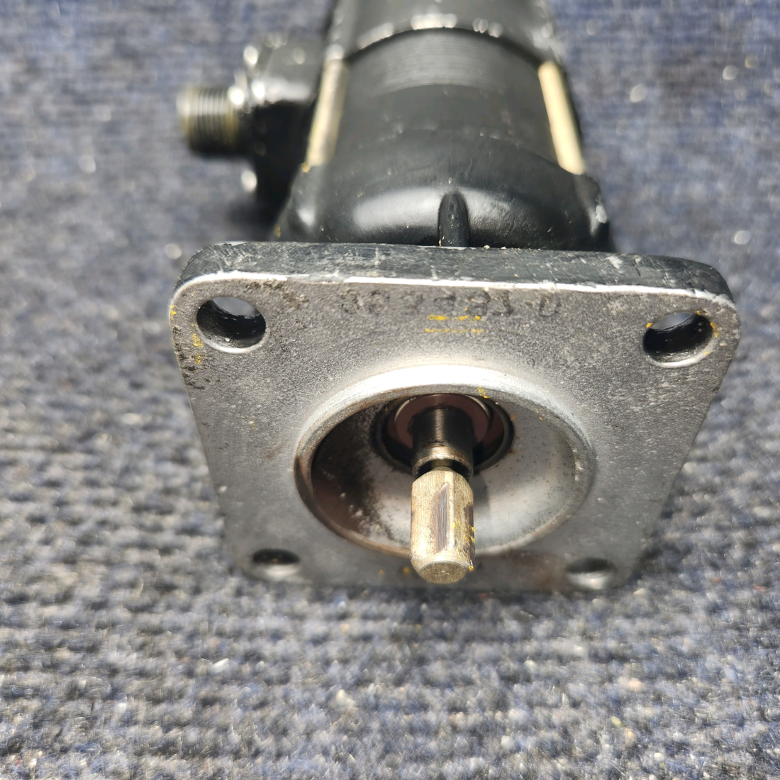 Used aircraft parts for sale, MS25038-2 L. Sincleir BEECHCRAFT 95-55B Tach Generator