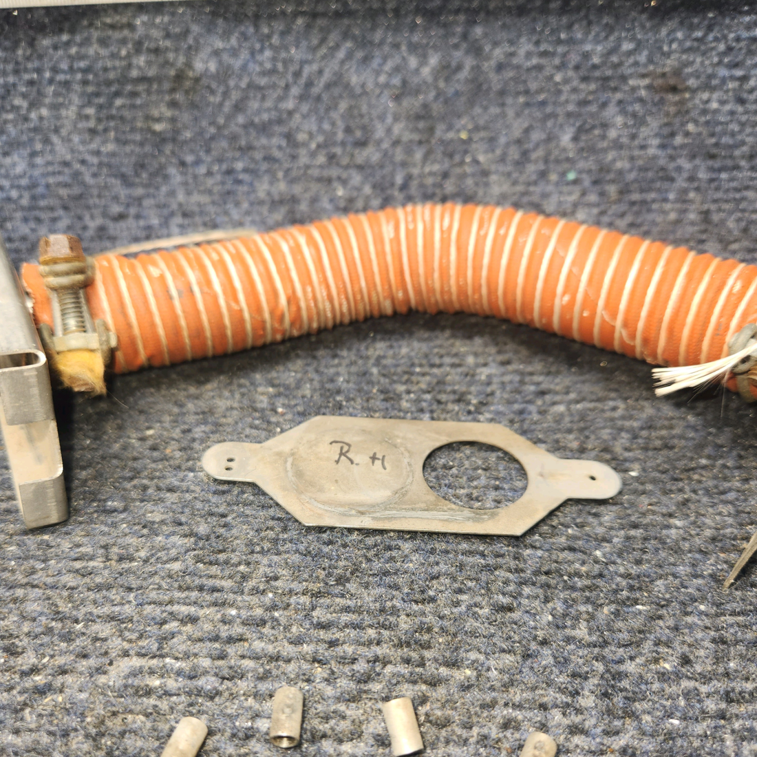 Used aircraft parts for sale, 69273-000 Piper PA28-140 Defroster Valve Housing