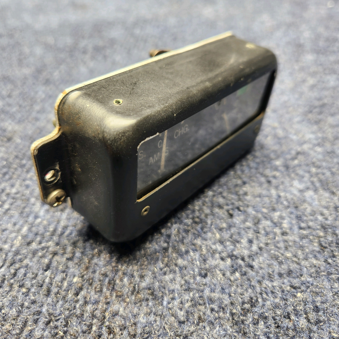 Used aircraft parts for sale, C669560-0101 Rochester CESSNA C172RG AMMETER-OIL PRESSURE CLUSTER (21-32V)