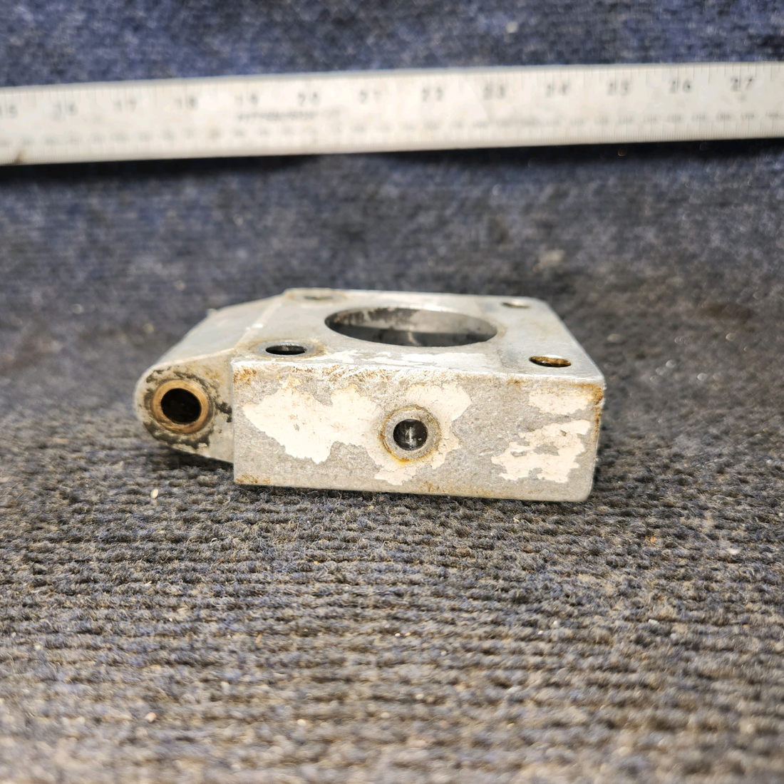 Used aircraft parts for sale, 0624-927 Piper PA-28-140 Nose Gear Fork Block