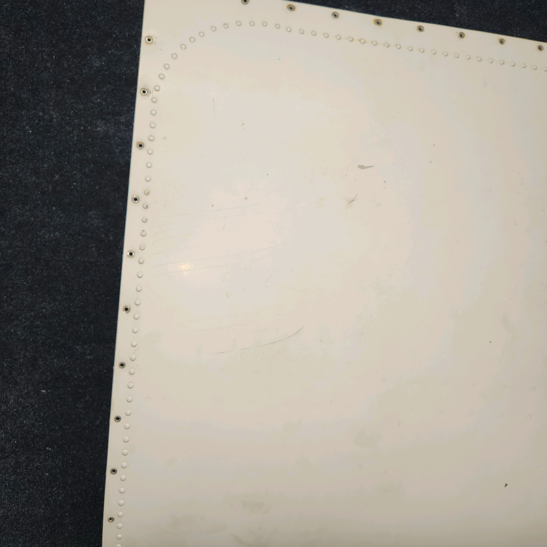 Used aircraft parts for sale, 95070-004 Piper PA32RT-300 Fuel Tank Assy Outboard- LH - See Photos Por Details