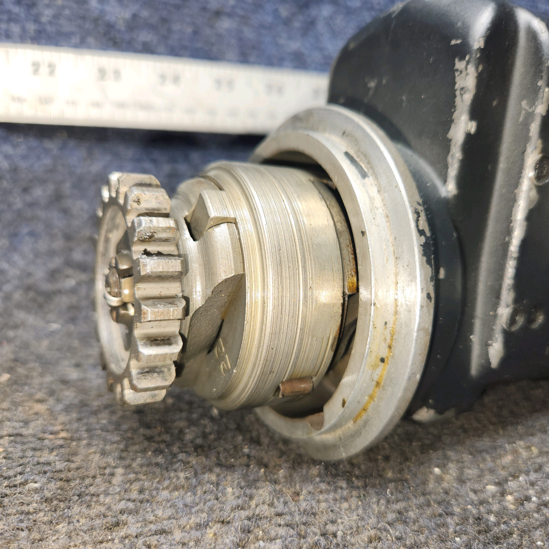 Used aircraft parts for sale, 6264 Slick 6264 Cessna 172 Magneto with Impulse and Gear