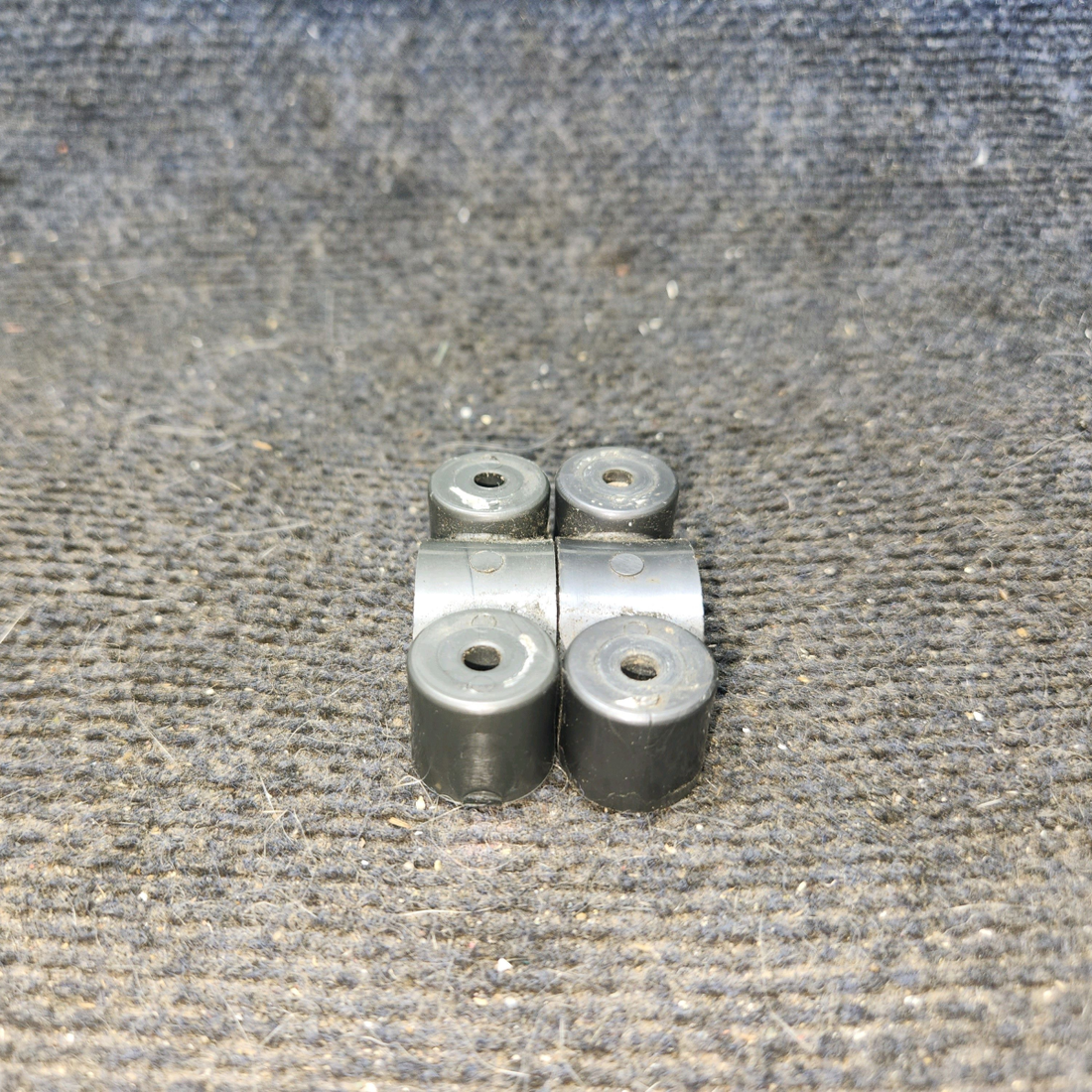 Used aircraft parts for sale, S1674-1 cessna 172N Rudder Pedal Bar Bearing Set