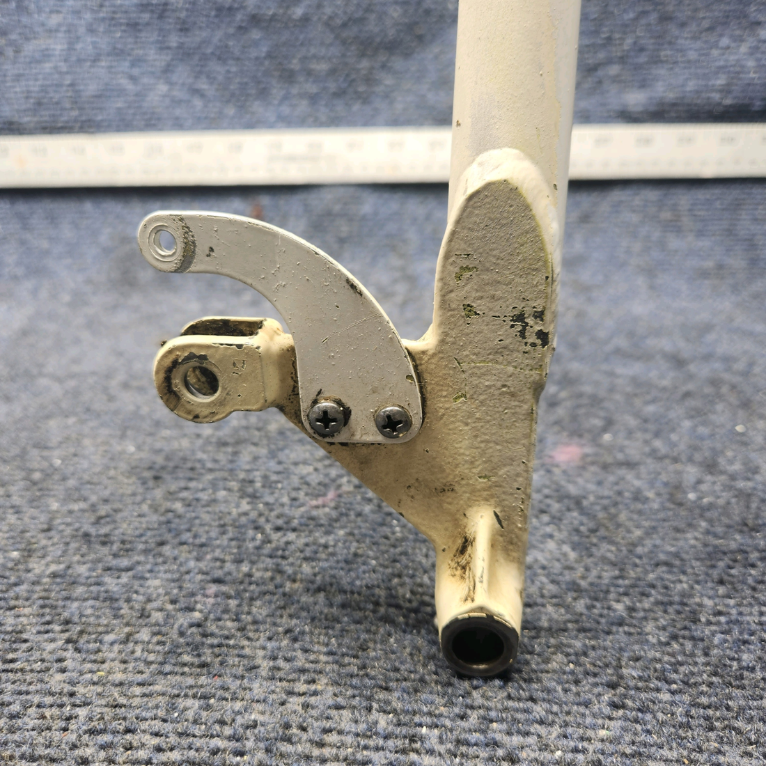 Used aircraft parts for sale, 95-824019-3 Beechcraft F33A NOSE GEAR UPPER V BRACE ASSY