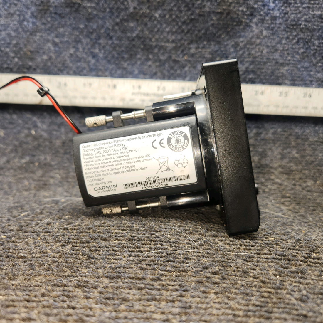 Used aircraft parts for sale, 011-03809-00 Garmin G5 cessna 172k Primary Attitude Display with Connector
