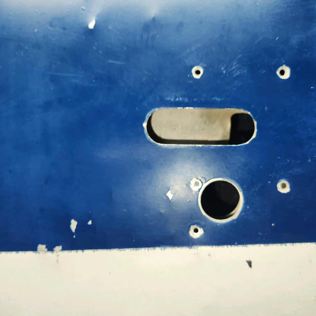 Used aircraft parts for sale, 0711101-33 Cessna 172F Baggage Door Structure