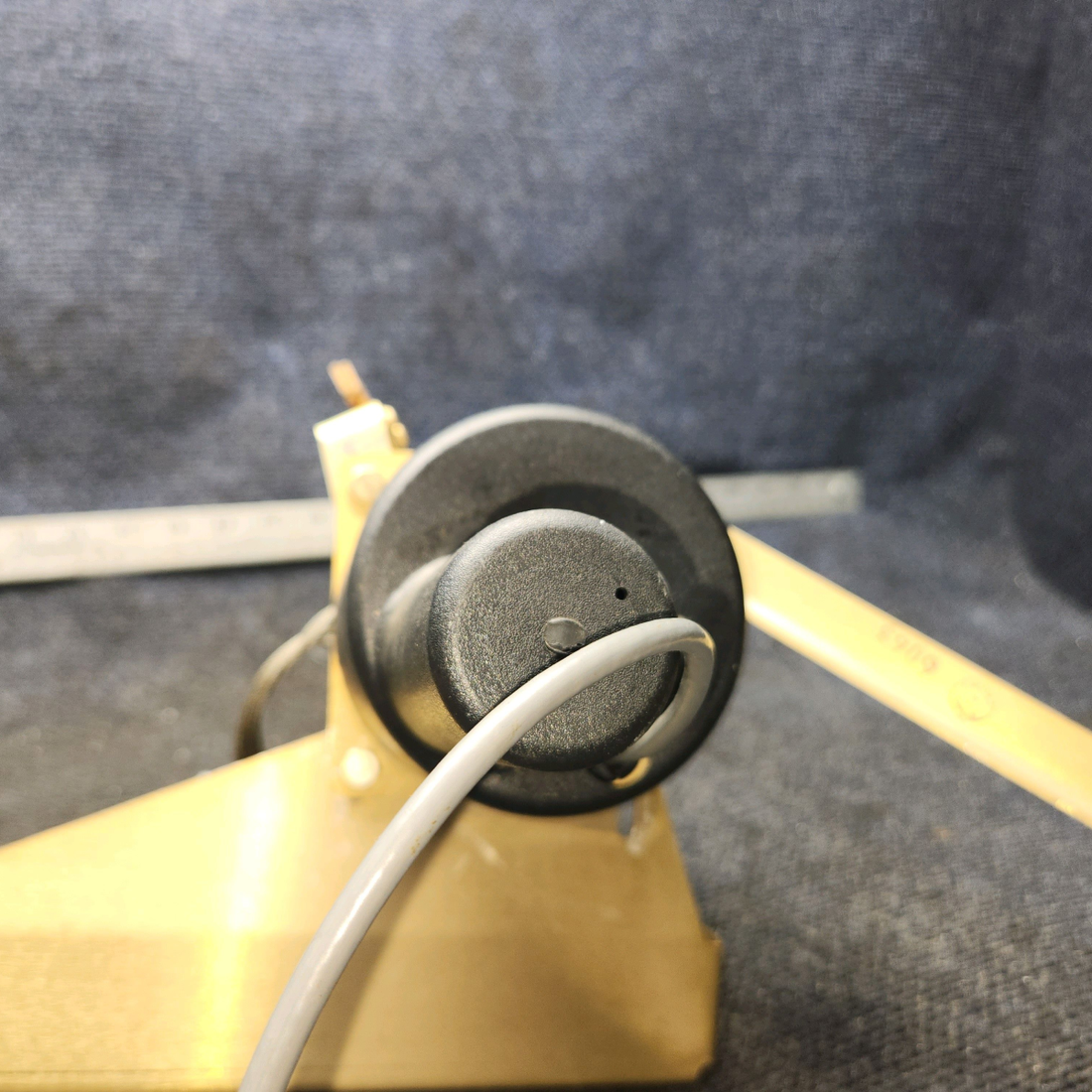 Used aircraft parts for sale, 0107-P4 S-Tec Cessna 182G Autopilot Pitch Servo Assembly