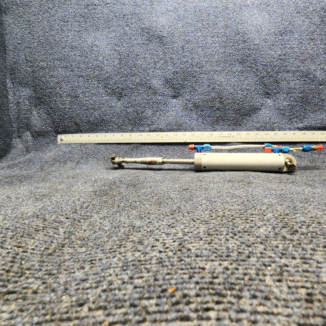 Used aircraft parts for sale, 69-380060-1 Beechcraft A24R Actuator Hydraulic Retract MGL