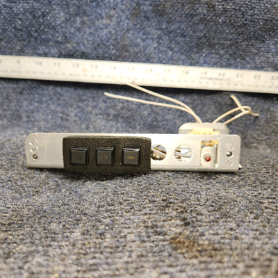 Used aircraft parts for sale, 79333-000 Piper PA28-161 Annunciator Panel
