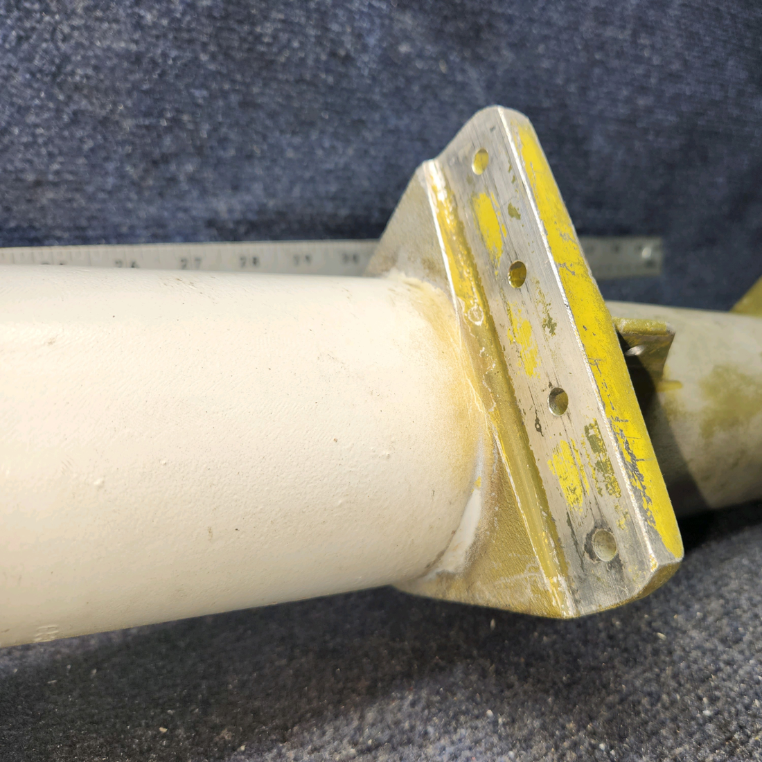 Used aircraft parts for sale, 35644-902 PIPER PA28-140 Main Landing Gear Assy -  LH