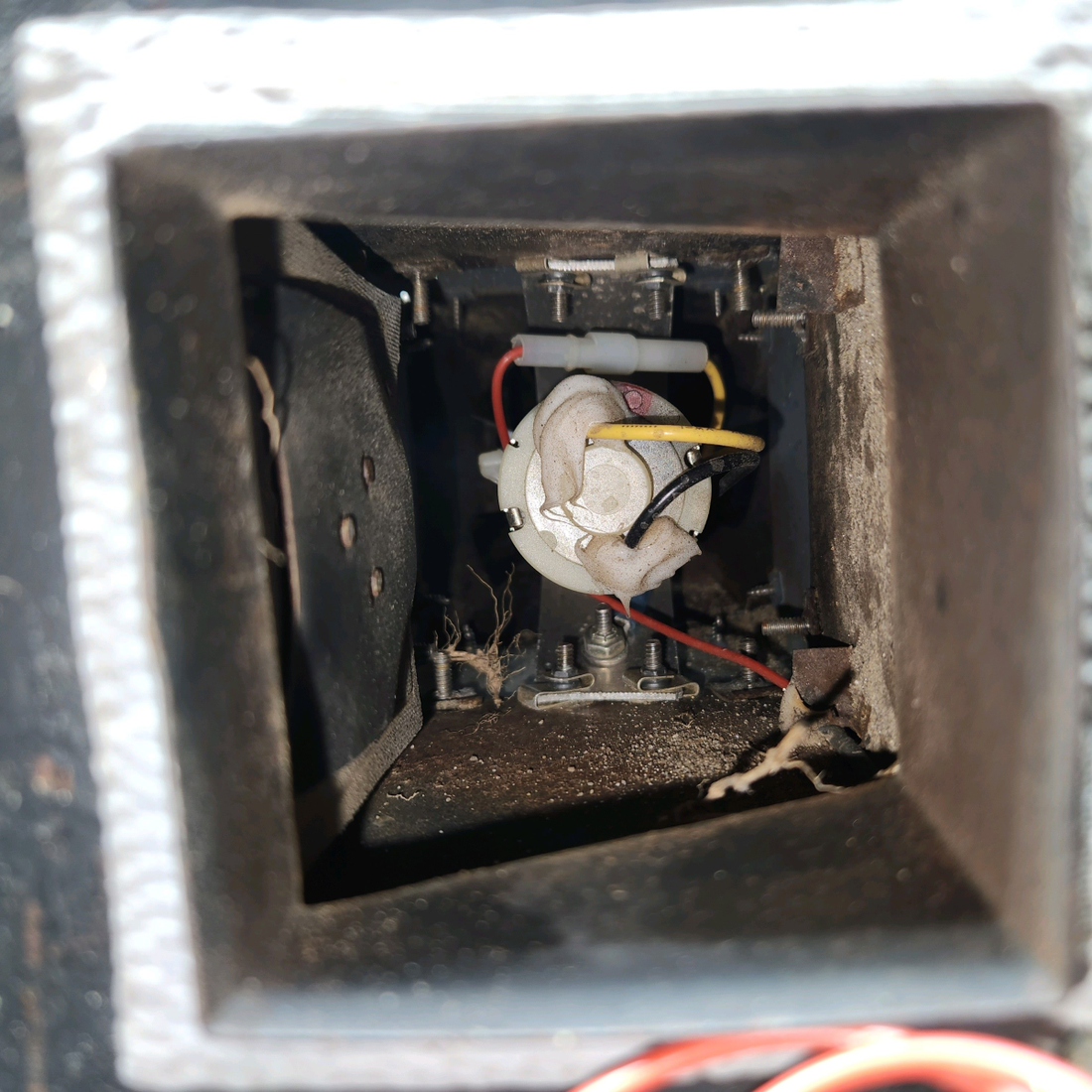 Used aircraft parts for sale, 22492-000 PIPER PA-24-250 Cabin Air Box Assembly LH or RH With 12 Volts Electric Fan