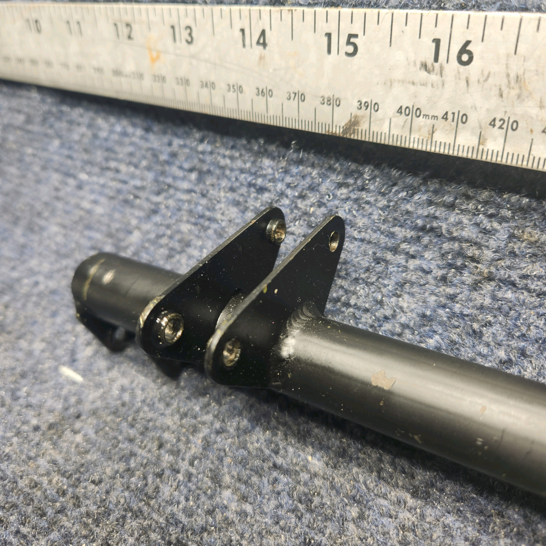 Used aircraft parts for sale, 710007-000 MOONEY M20J JACK SHAFT CONTROL ARM