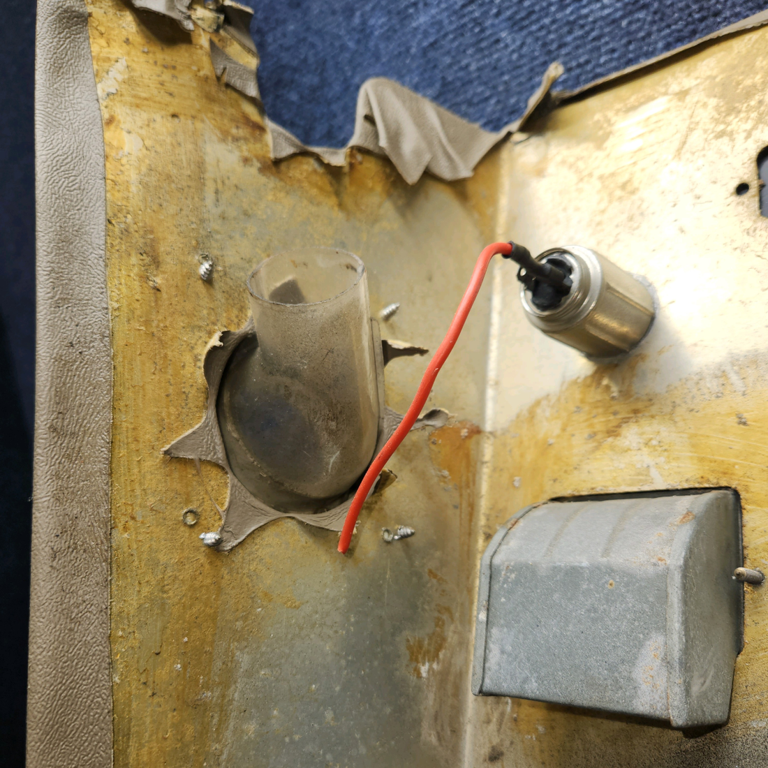 Used aircraft parts for sale, 169-530001-331 Beechcraft C23 SUNDOWNER Cover - Pedastal Skirt