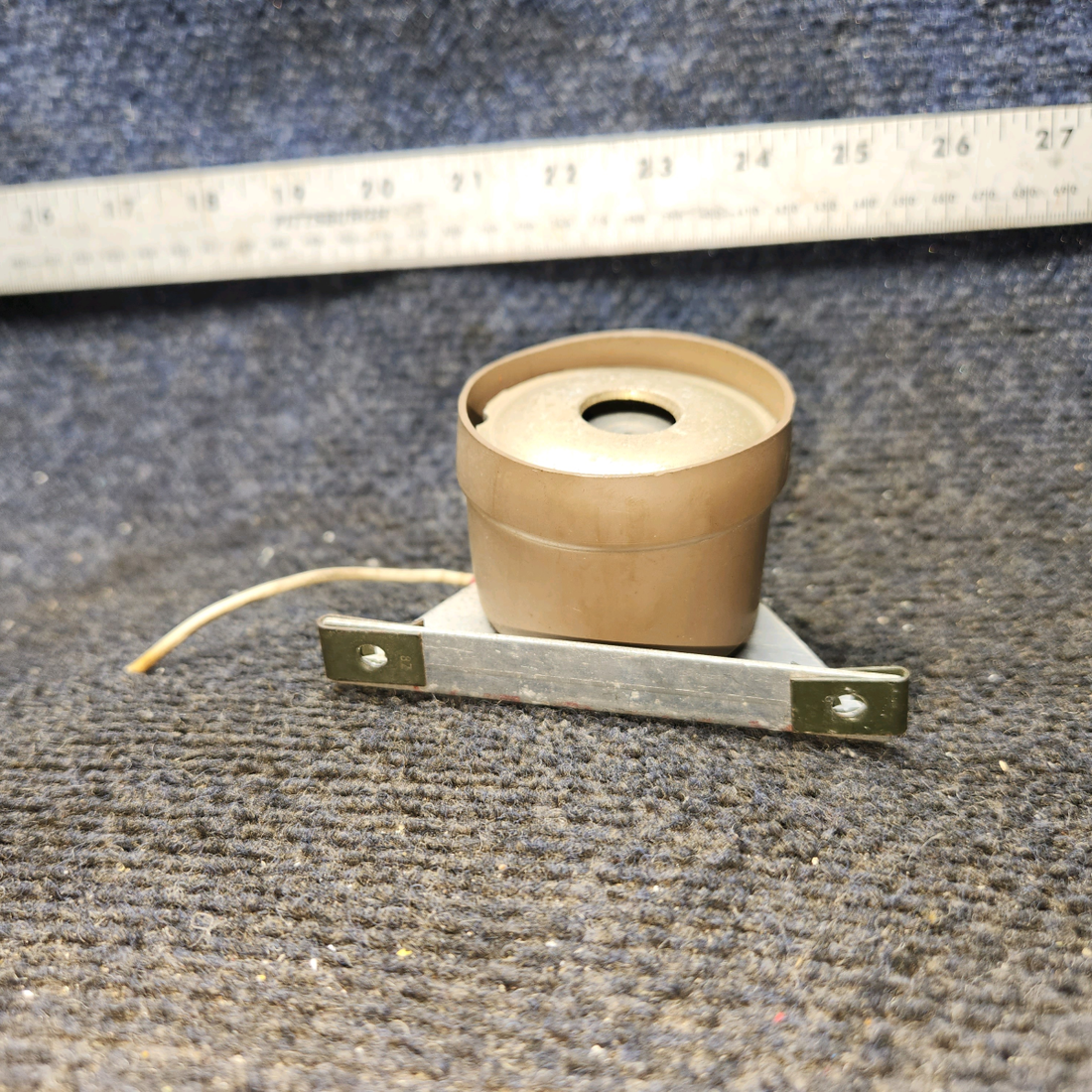 Used aircraft parts for sale, S1407-6 Cessna 182G Stall Warning Horn with Bracket