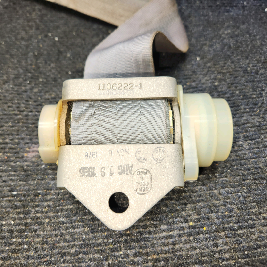 Used aircraft parts for sale, 1107447-01 Pacific Scientific 1107447-31 Piper PA28-161 Shoulder Harness Reel Assy (Grey)