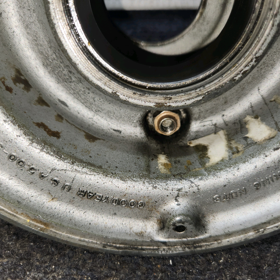 Used aircraft parts for sale, 1241156-11 Goodyear Cessna 182G Wheel-Nose Gear(5.00X5 Type III)