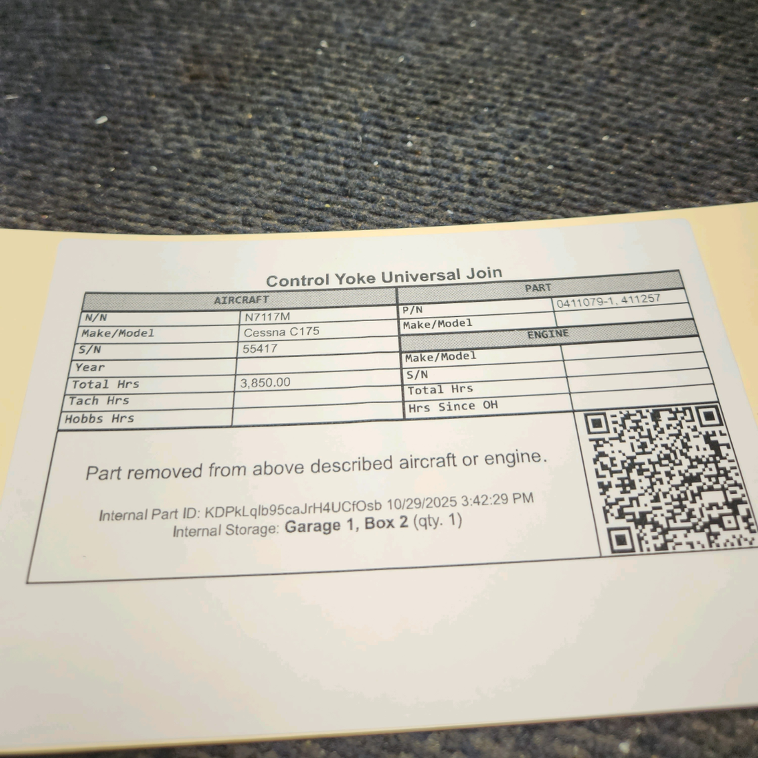 Used aircraft parts for sale, 0411079-1 Cessna C175 Control Yoke Universal Join