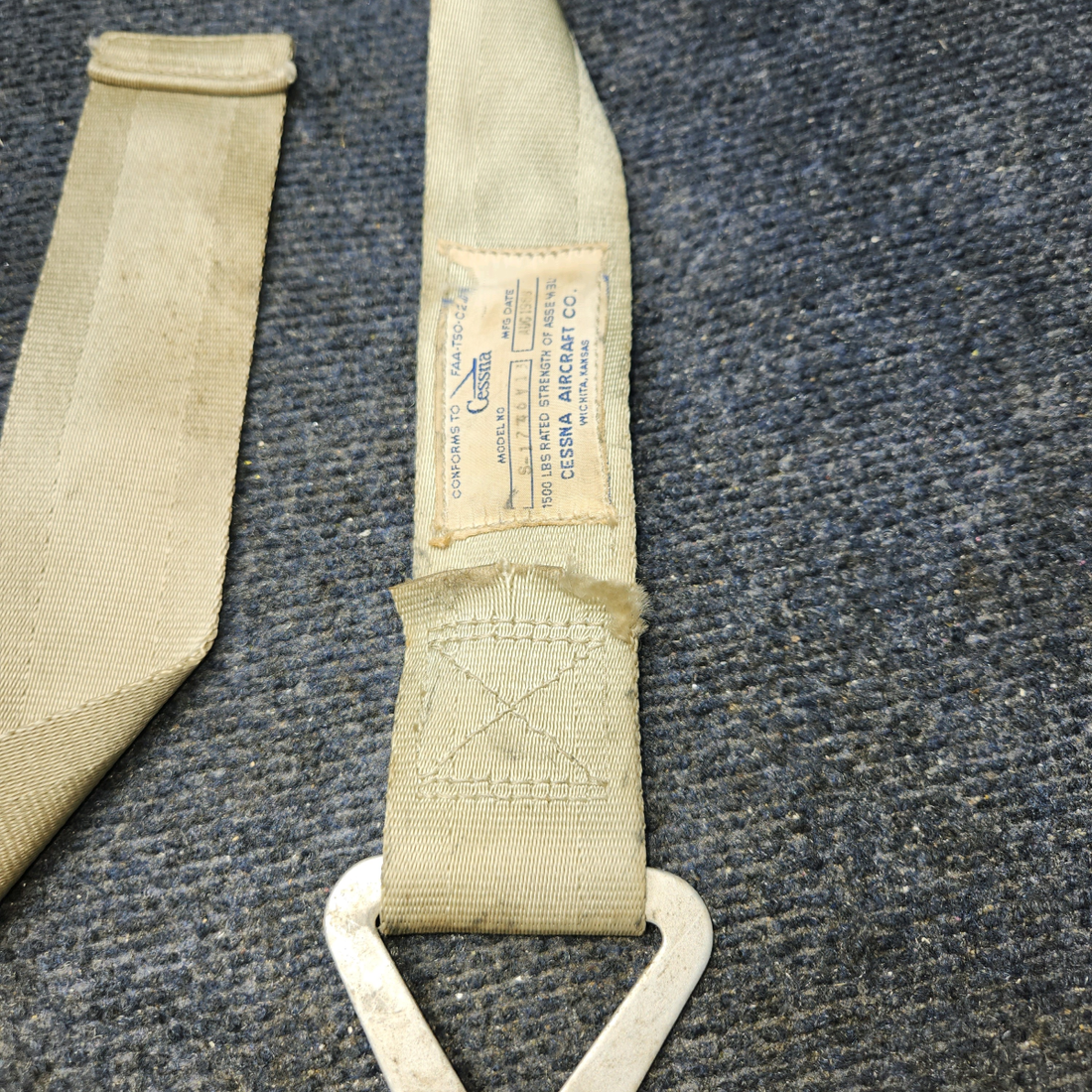 Used aircraft parts for sale, S-1746V13 CESSNA 172K SEAT BELT ASSEMBLY - BEIGE