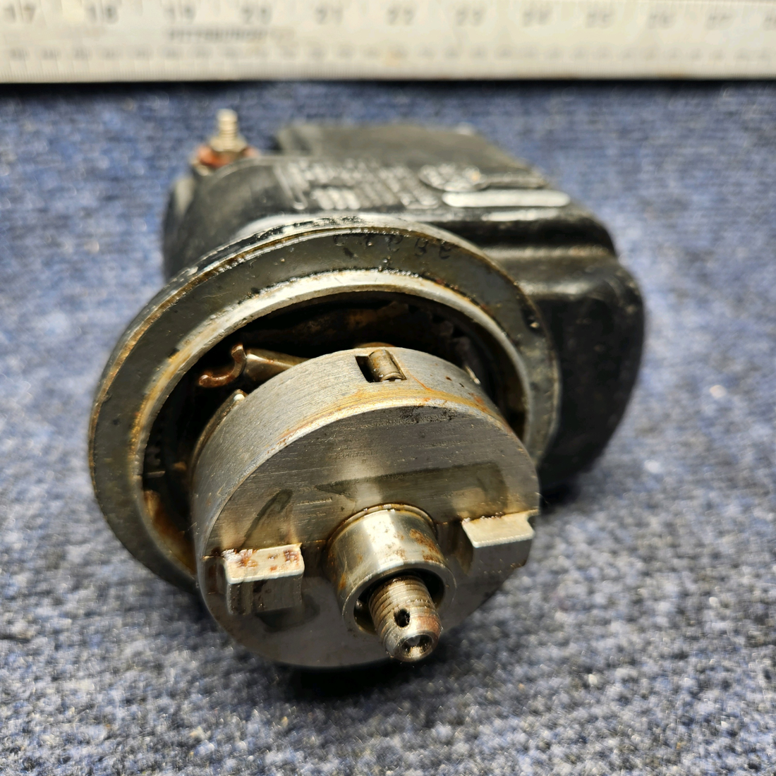 Used aircraft parts for sale, 4051 Slick SLICK MAGNETO  LH W IMPULSE COUPLING -"NO TESTED - NO WARRANTY".