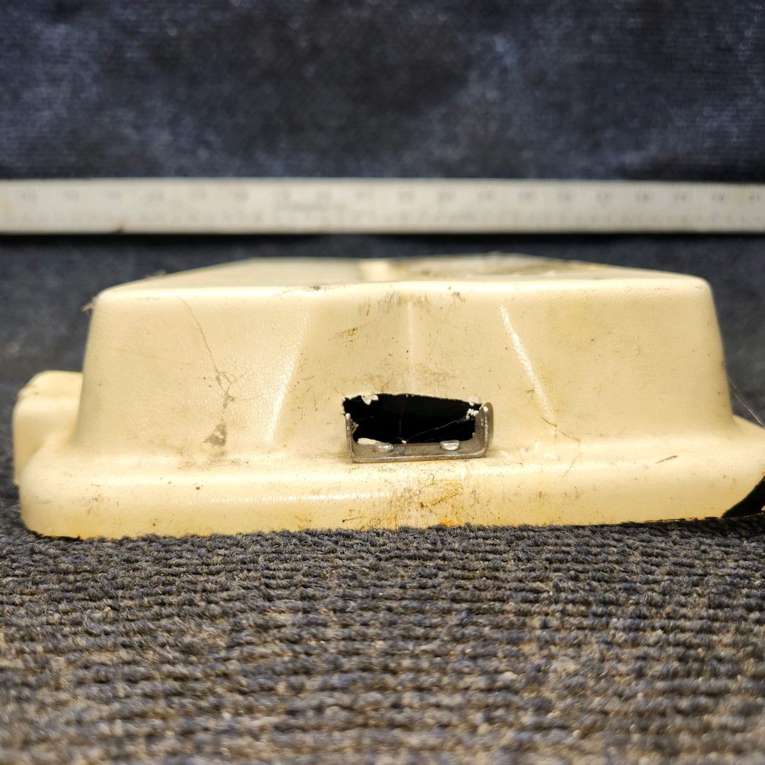 Used aircraft parts for sale, 0512167-27 Cessna 182G Battery Box Cover Assembly
