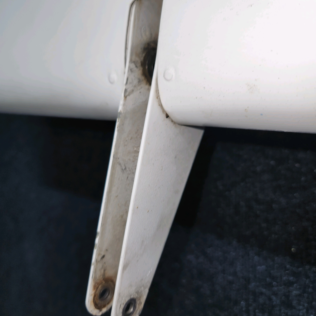 Used aircraft parts for sale, 0426901-15 cessna 150G Flap Assembly – LH