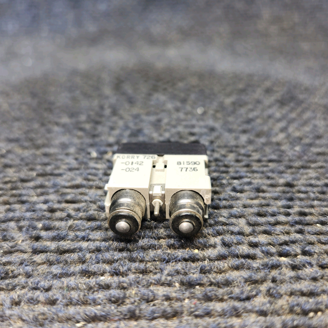 Used aircraft parts for sale, 726-7106-024 Korry Piper PA-31T Annunciator Switch – Nose/Baggage Door Ajar