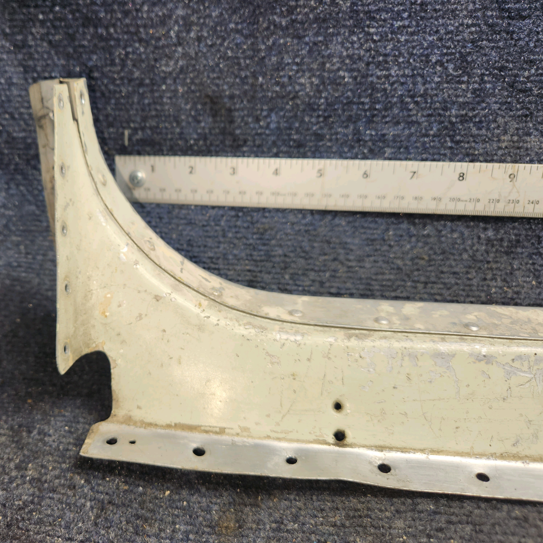 Used aircraft parts for sale, 0511116-12 Cessna 172E Lower Door Sill Assy With Support LH