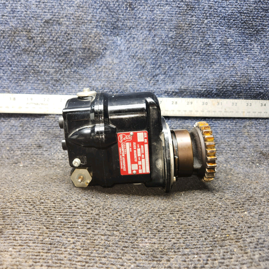 Used aircraft parts for sale, 4301 Champion Aerospace cessna 150G Slick Magneto with Gear