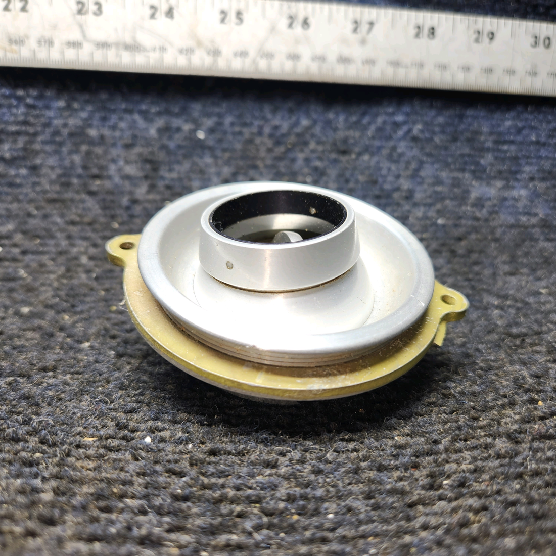 Used aircraft parts for sale, 2515 Wemac BEECHCRAFT F35 Valve Assy Air Outlet