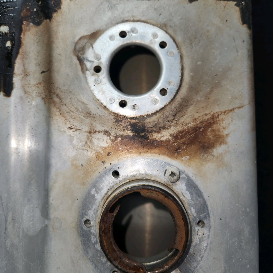 Used aircraft parts for sale, 0526007-4 Cessna 172E Fuel Tank Assembly RH