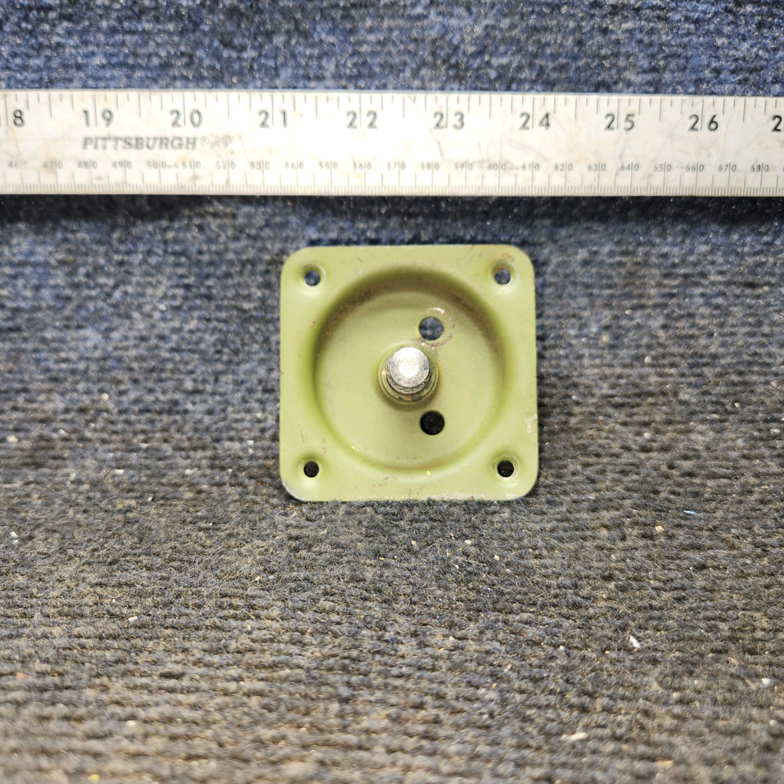 Used aircraft parts for sale, 0413195-3, 0511227-7 Cessna 172E Cabin Door Handle Plate Assembly with Shaft