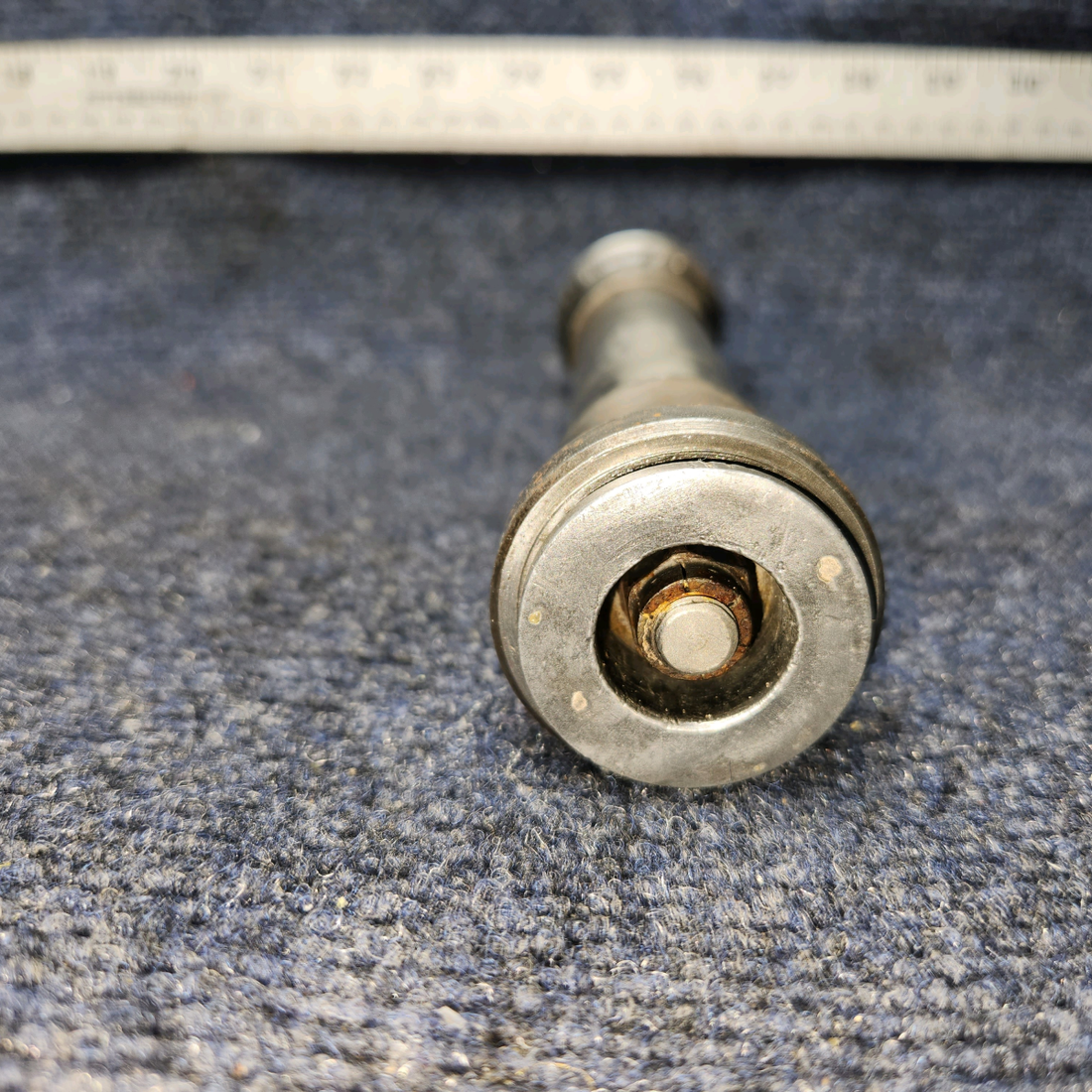 Used aircraft parts for sale, 0543003, 0543001, 0543037-1 Cessna 172RG Nose Gear Axle Assy