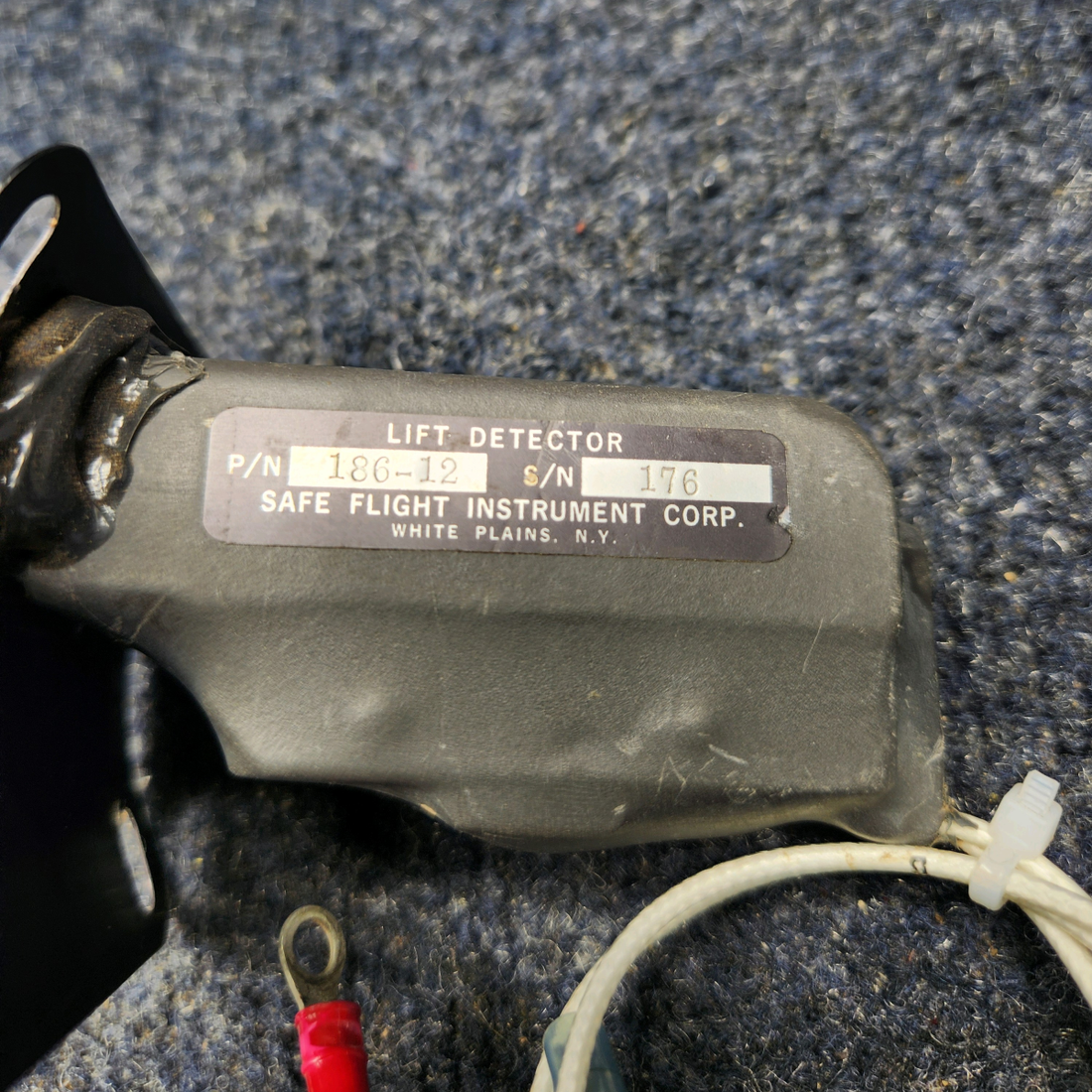 Used aircraft parts for sale, 186-12 Texas Several SAFE FLIGHT LIFT DETECTOR 186-12