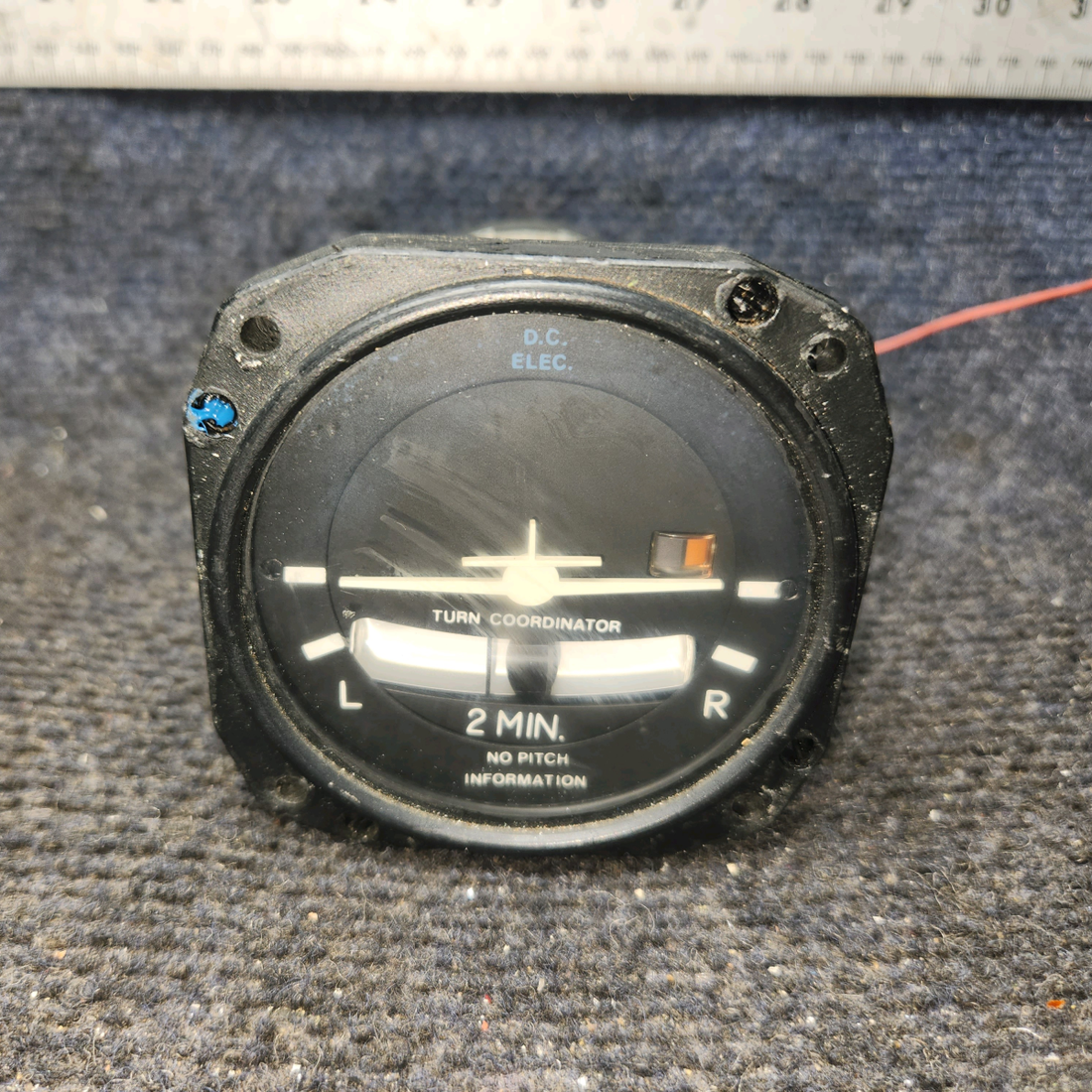 Used aircraft parts for sale, 1394T100-5Y Cessna 172E Turn and Slip Indicator (14–28 Volts)