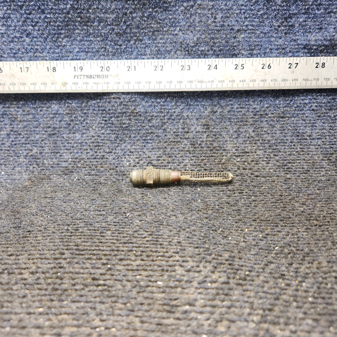 Used aircraft parts for sale, 0422130 Cessna 172 Fuel Tank Strainer (Finger Screen)