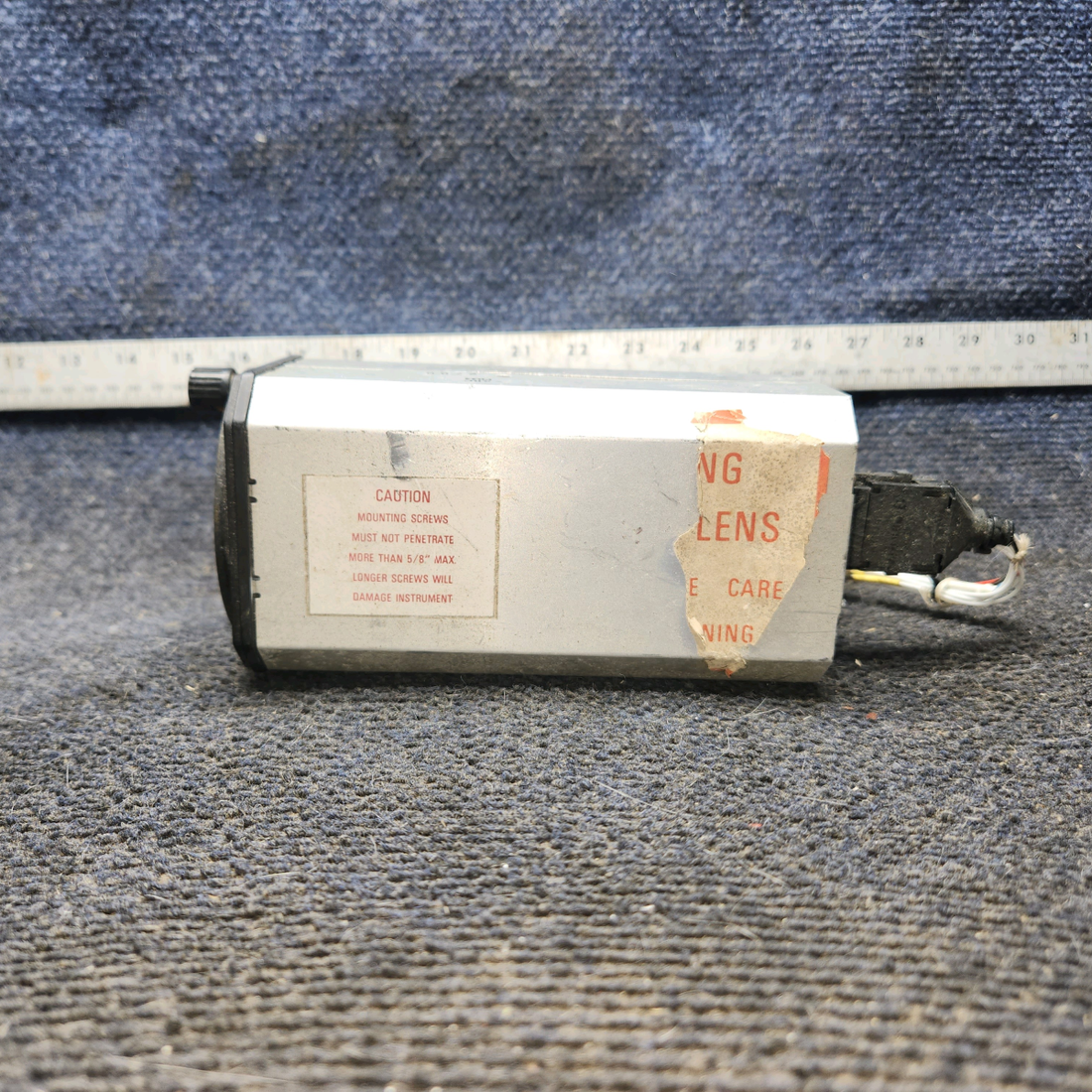 Used aircraft parts for sale, 066-3056-01 King Radio KI-209 piper PA-28-181 VOR-LOC-Glideslope Indicator with Mods (Volts: 11-33)
