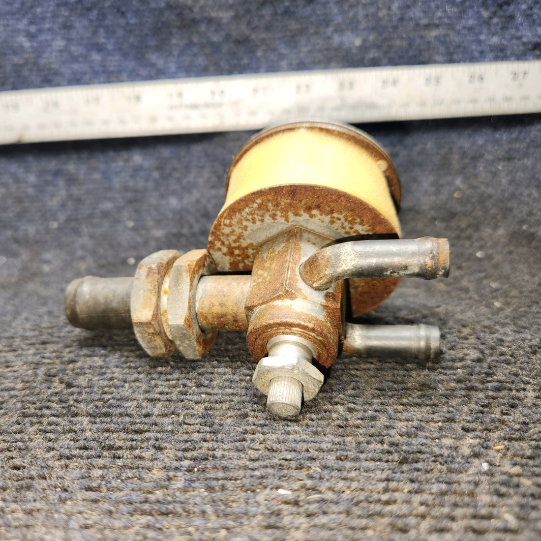 Used aircraft parts for sale, 2H3-16 Airborne MFG Piper PA-28-140 Vacuum Regulator Valve Assembly