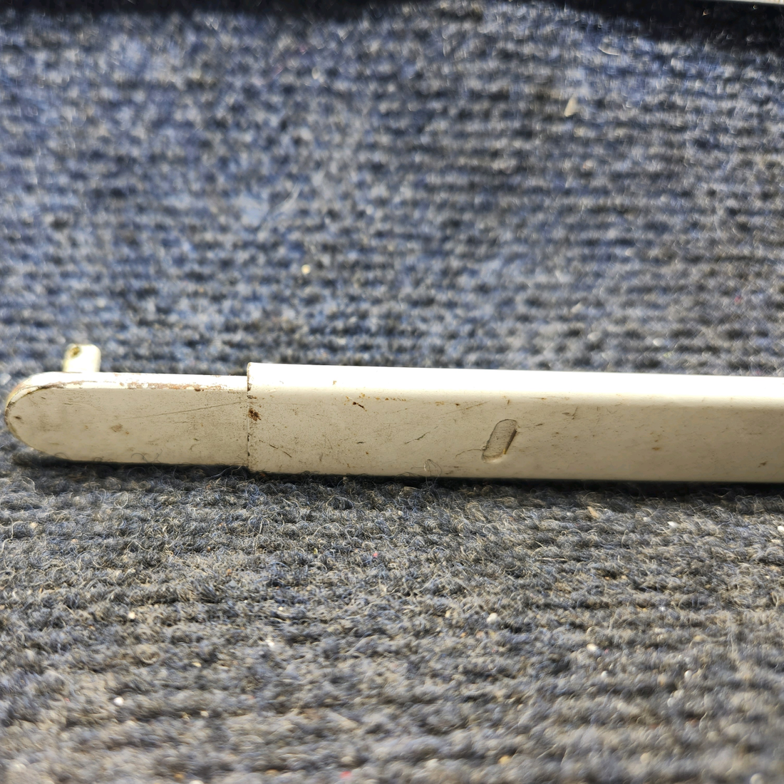 Used aircraft parts for sale, 350154-901 Mooney M20J-M20K Hold Open Door Assy Baggage