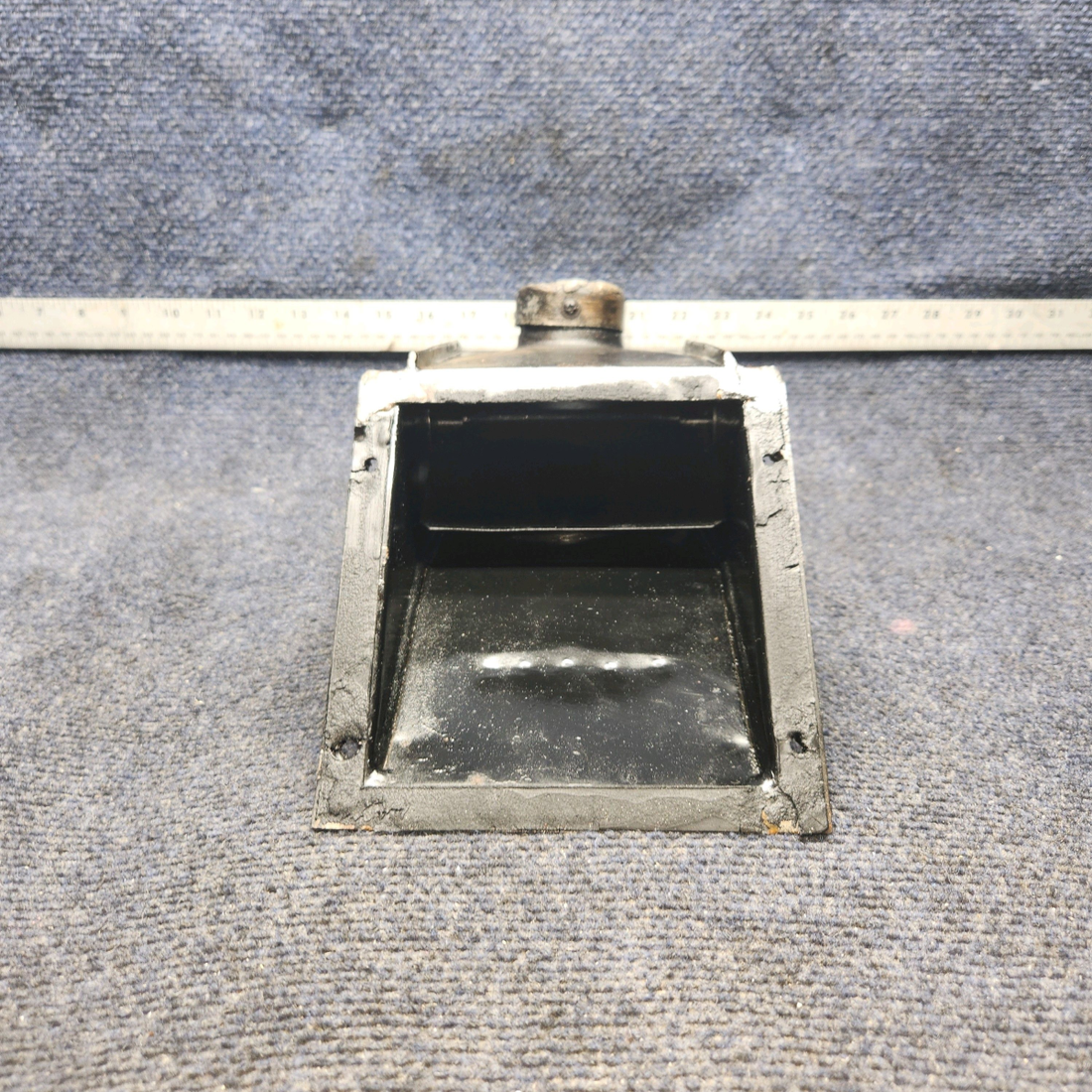 Used aircraft parts for sale, 0550180-27 Continental O-300 CESSNA 172K O-300-A AIRBOX ASSEMBLY