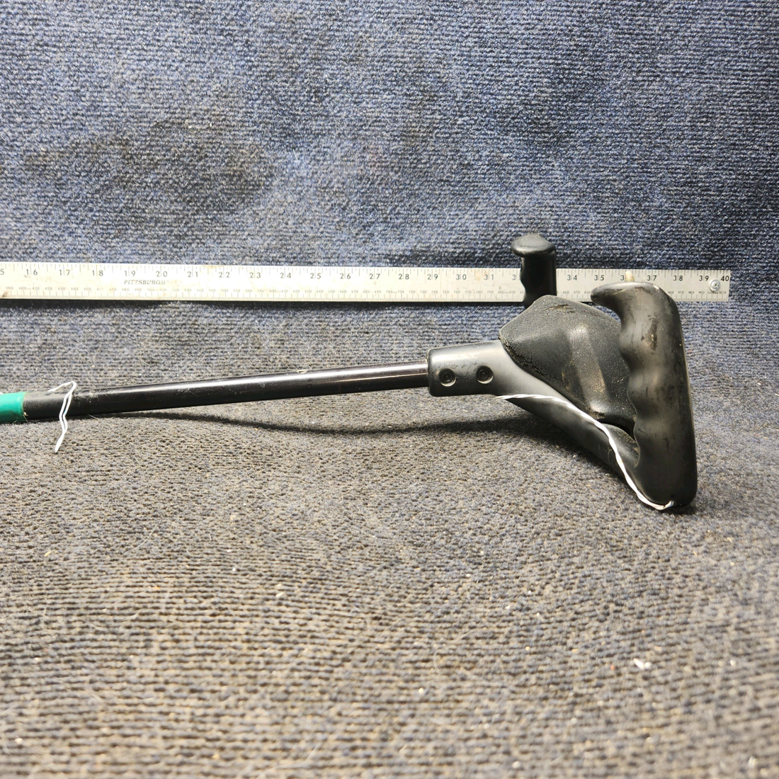 Used aircraft parts for sale, 0513260-3 cessna 172N Control Wheel Assembly – LH & RH with Switch