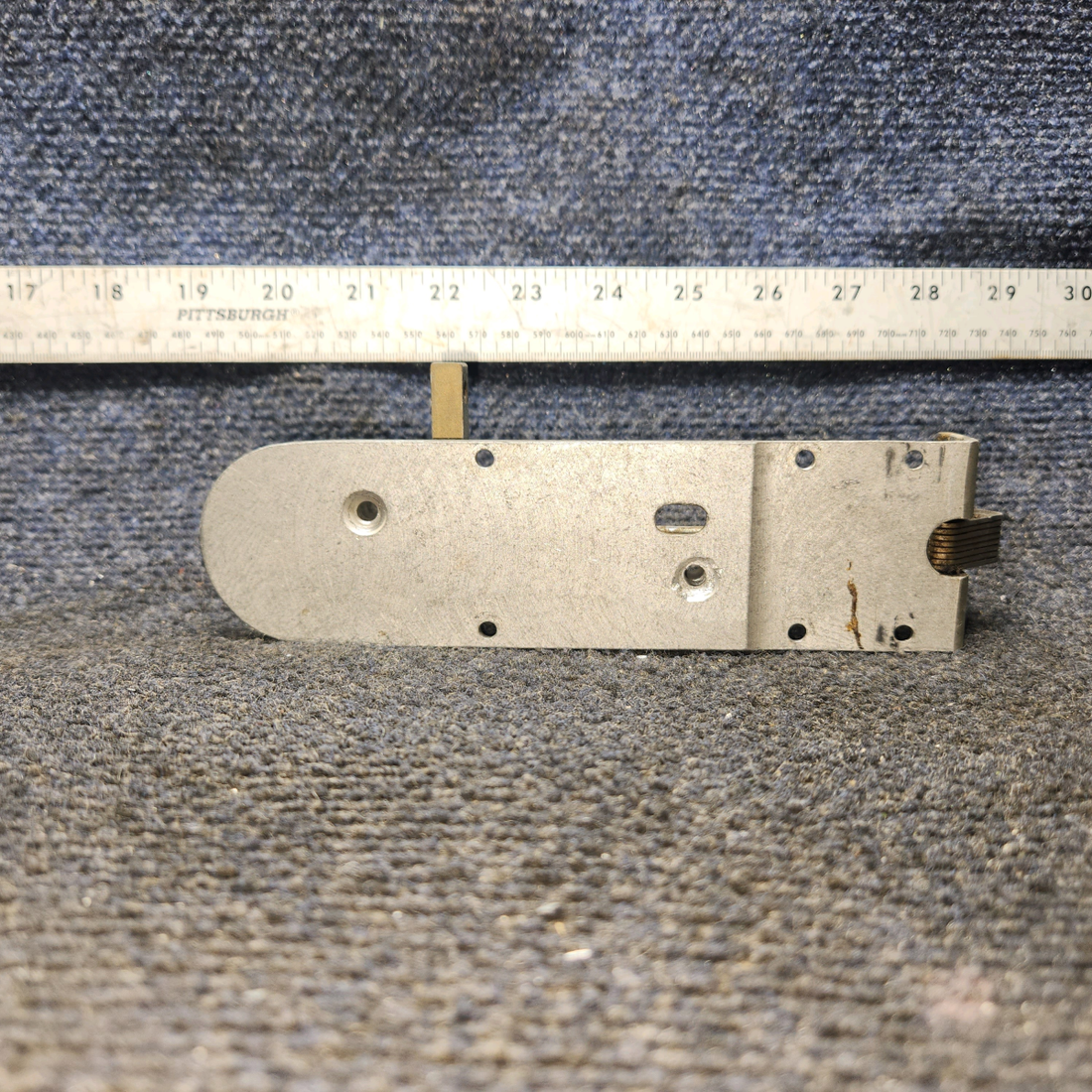 Used aircraft parts for sale, H2532-6 Hartwell Beechcraft C23 SUNDOWNER Cabin Door Latch Base Assembly - RH