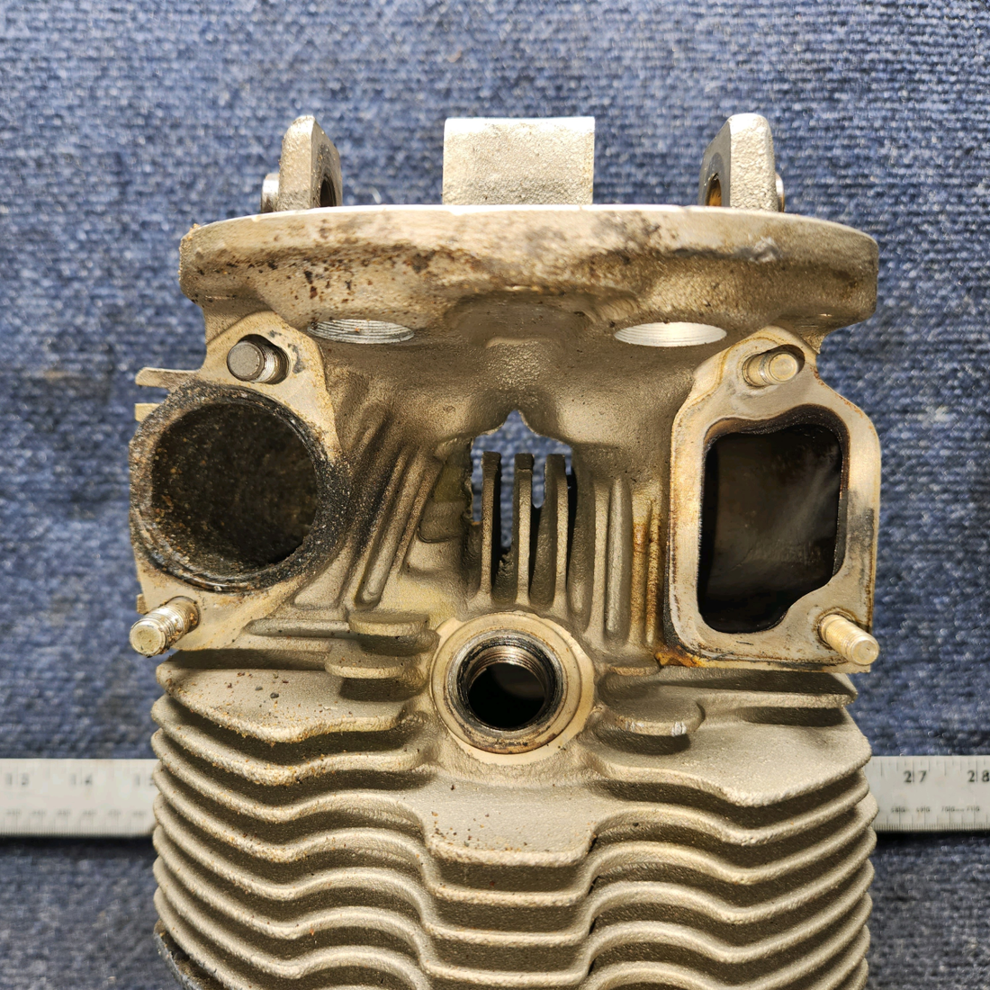 Used aircraft parts for sale, SA10200-A1 Superior O-300 Cessna 172 Cylinder with Valves and Springs