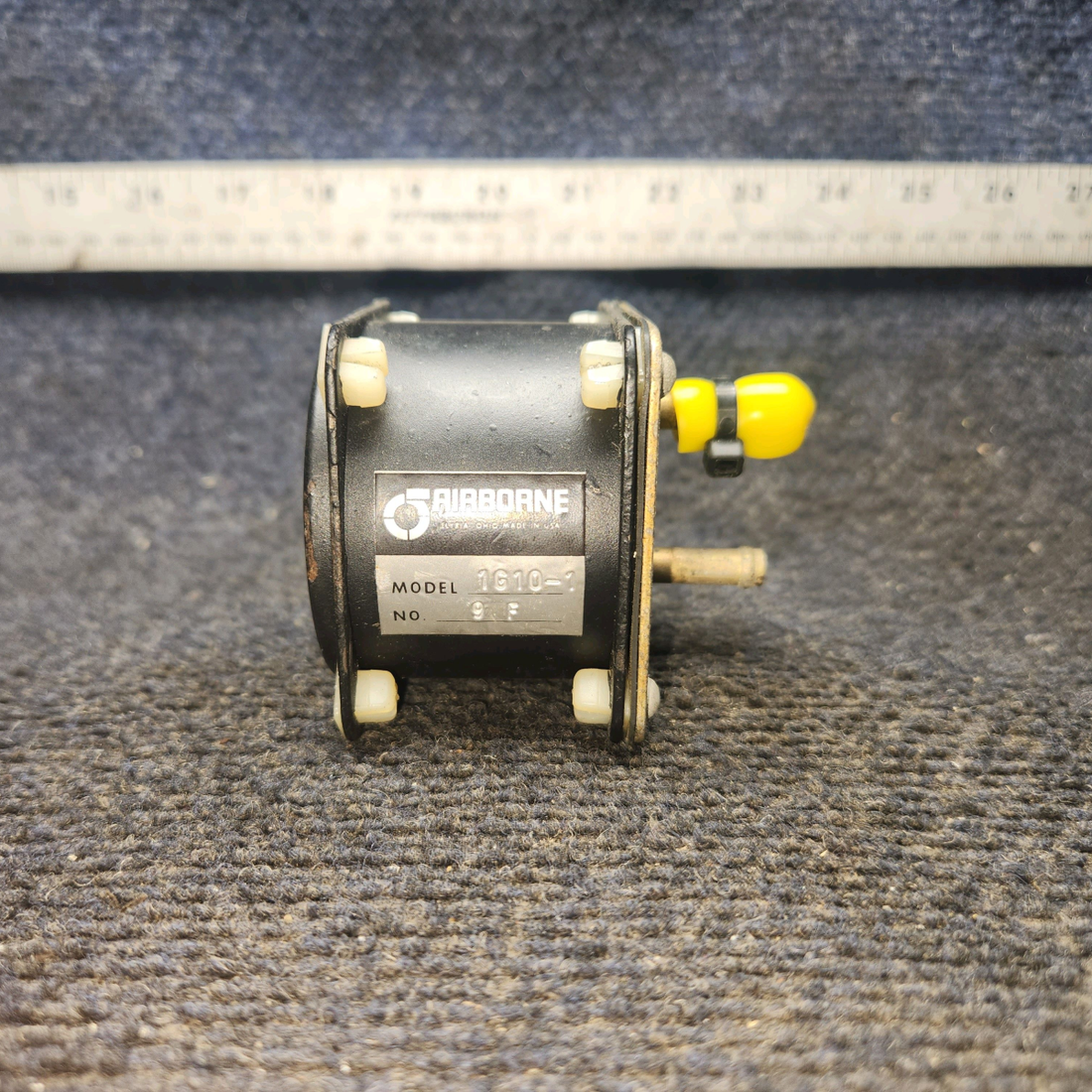 Used aircraft parts for sale, 1G10-1 Airborne Piper PA28-140 Vacuum Gage