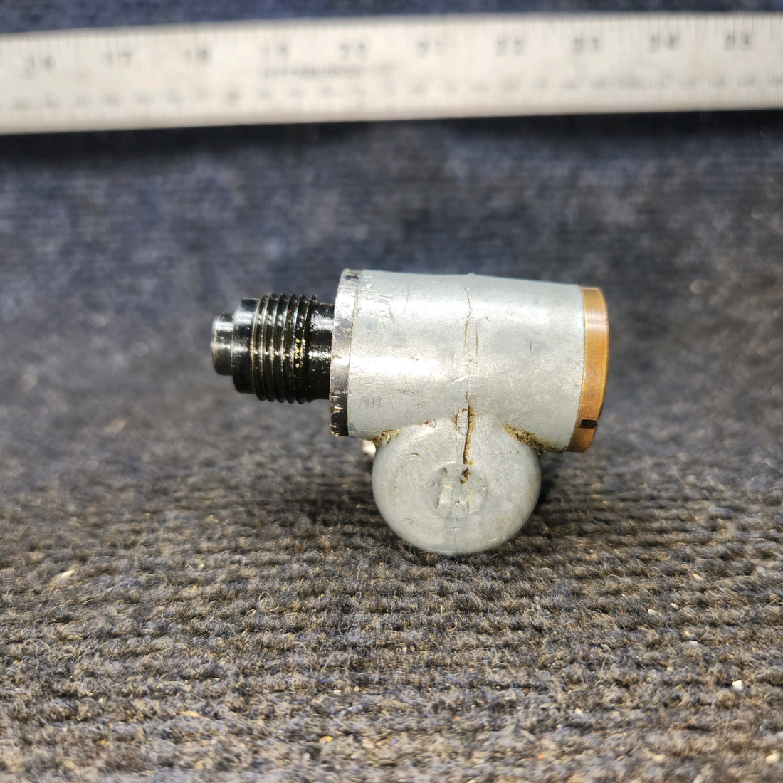 Used aircraft parts for sale, 106301 Continental GO-300 Cessna C175 Tachometer 90 Degree Elbow Cable Adapter