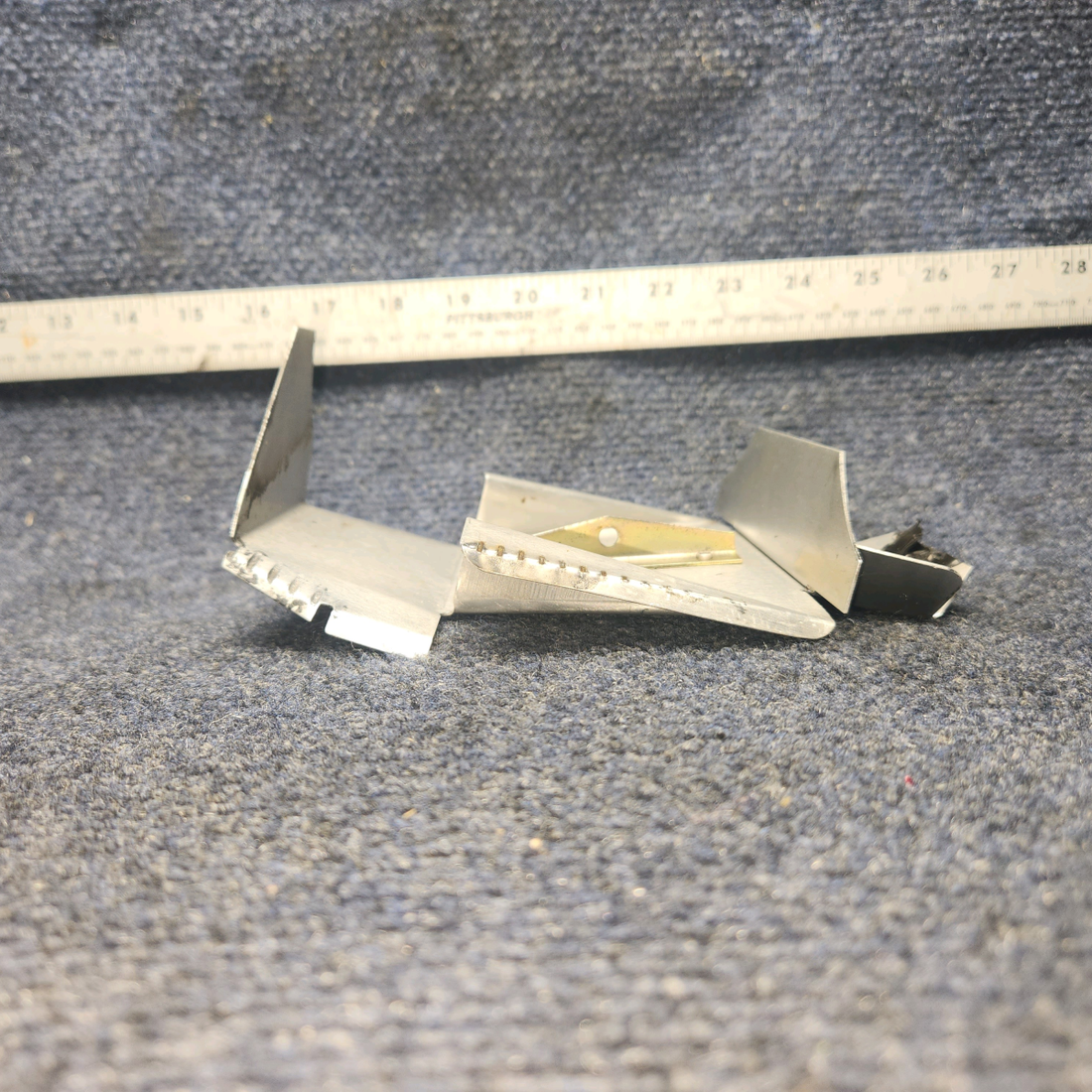 Used aircraft parts for sale, 72152 / 71611 / 71610 Lycoming O-540 PIPER PA-24-250 Intercylinder Baffele with retainer  & Hook