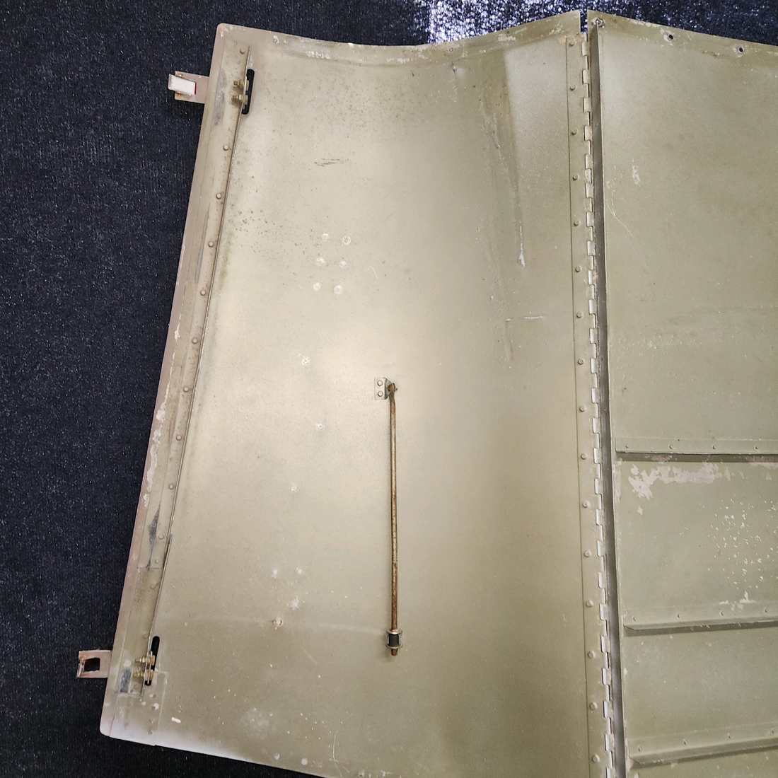 Used aircraft parts for sale, 63750-00 Piper PA-28-140 Upper Cowling