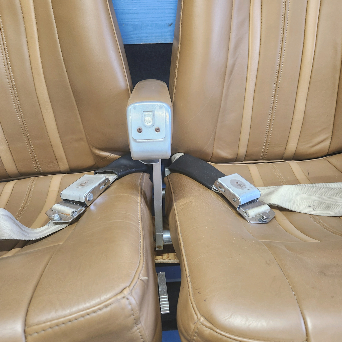 Used aircraft parts for sale, 33-530024 / 33-530041 Beechcraft F33A F33A LEATHER FOUR SEAT AND CARPET "SEE PHOTOS FOR DETAILS":