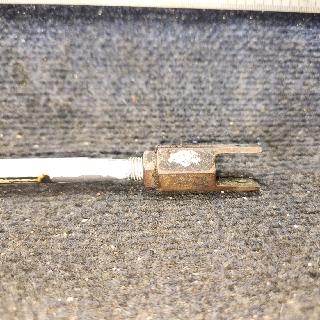 Used aircraft parts for sale, 0543022-3 cessna 150G Nose Gear Steering Tube Assembly – LH (Core)